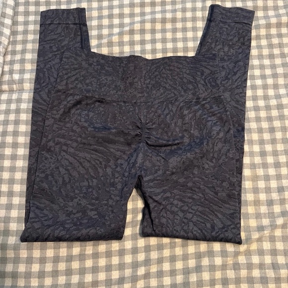 Gymshark Set - Picture 5 of 8